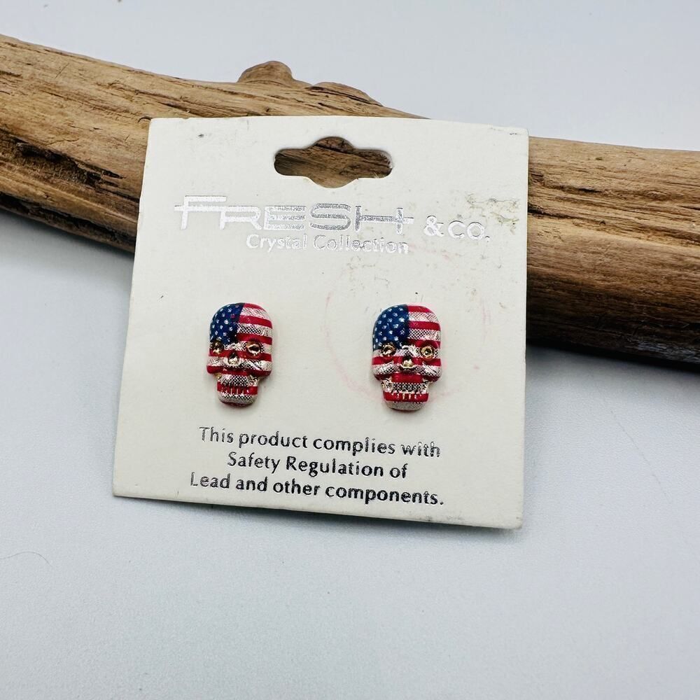 Vintage 2007 Patriotic Skull Stud Earrings – American Flag Crystal Design